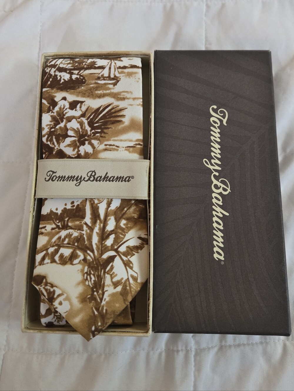Tommy Bahama Silk Tropical Brown Floral Tie In Box